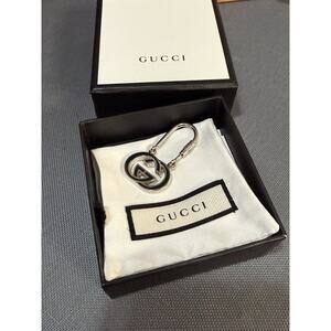 GUCCI Keychain Key Ring Bag Charm Interlocking GG Silver Tone Green Enamel Italy